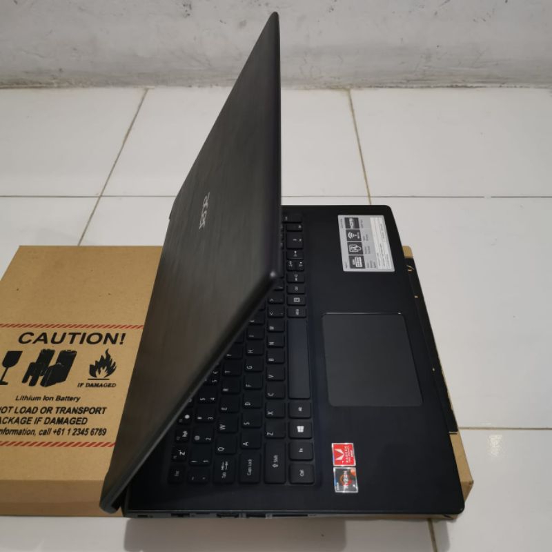 Laptop Acer Aspire A315-41 Amd Ryzen 5 - 2500U Amd Radeon Vega 8 Graphics Ram 8GB SSD 256GB