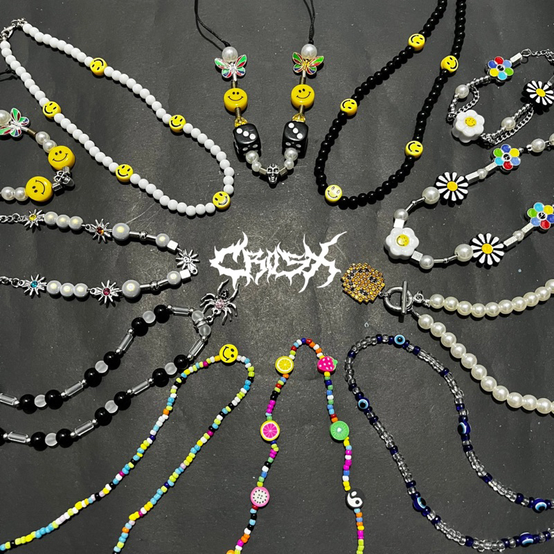 KALUNG SMILEY NECKLACE / PEARL CHAIN NECKLACE / MULTILAYER PENDANT NECKLACE / KALUNG MANIK MANIK KUPU MUTIARA SPIDER SUN MOON KALUNG RANTAI HIP HOP CHOKER KALUNG LIONTIN STYLE KOREA CHAIN NECKLACE KALUNG SILVER TITANIUM AESTHETIC KALUNG PRIA WANITA