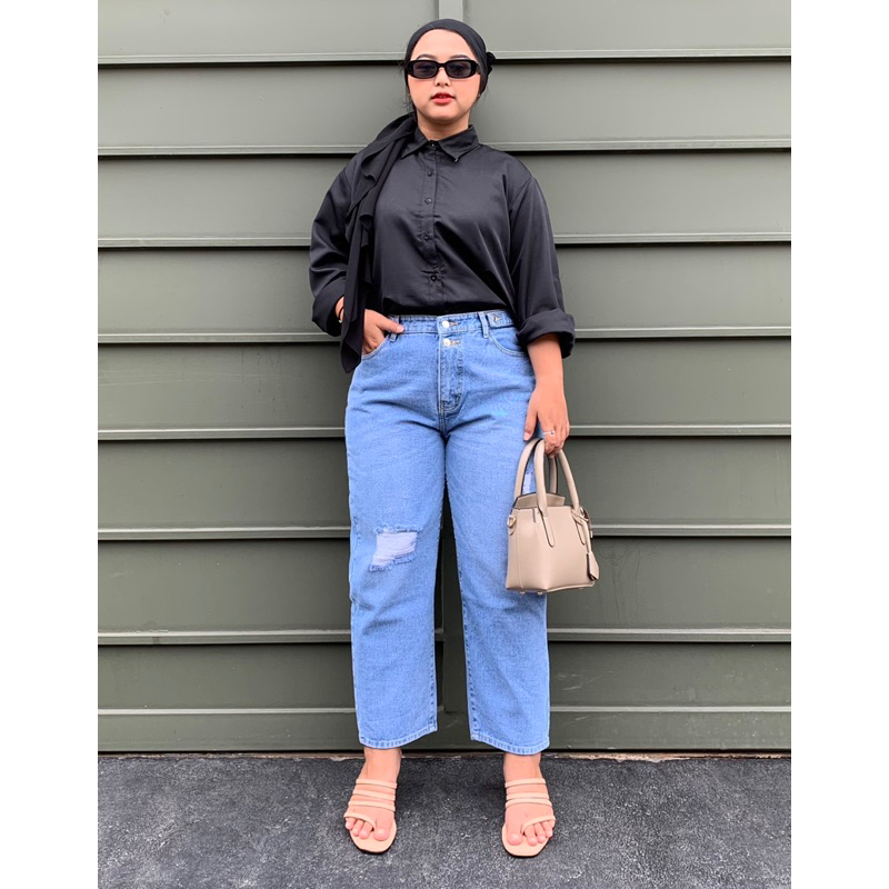 Micella Ripped Boyfriend || HIGHWAIST || JEANS JUMBO || JEANS BIGSIZE || CELANA JEANS JUMBO WANITA |