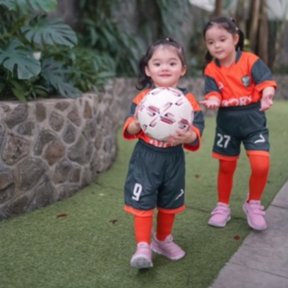 PRELOVED Shoes - Baby Sneakers