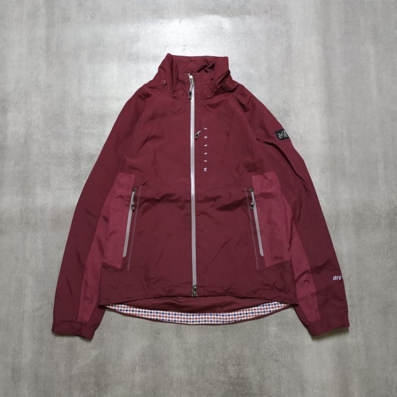 jaket outdoor MILLET second size M-L 60x59cm