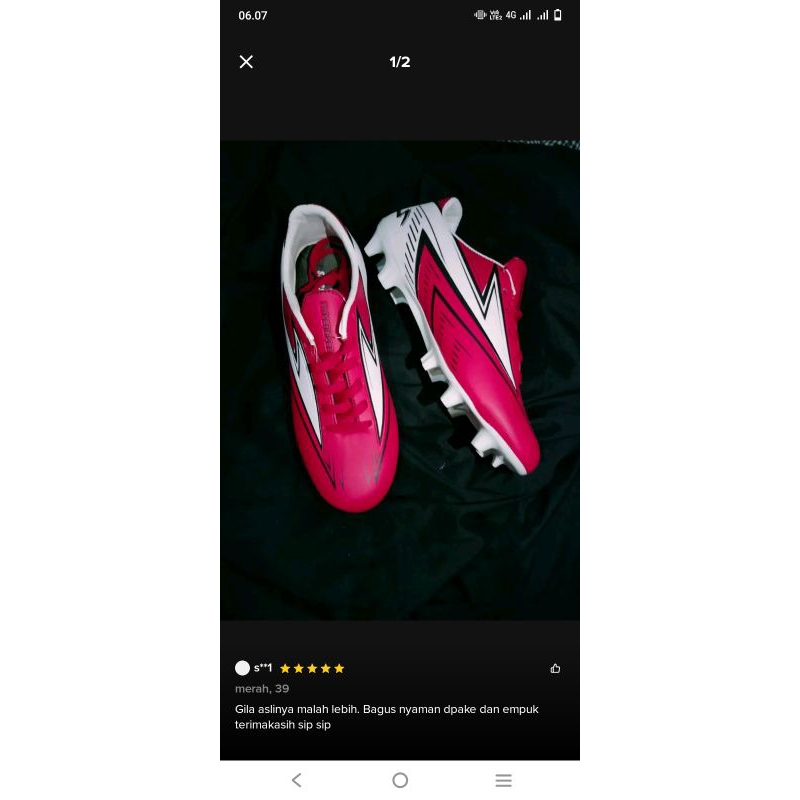 Sepatu bola specs hyperspeed