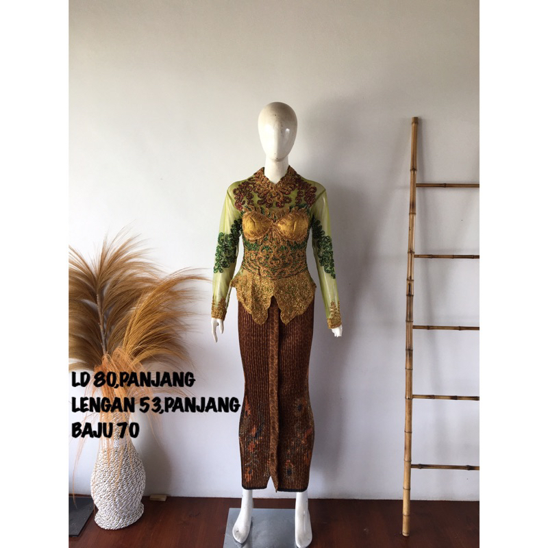 kebaya hijau/kebaya wisuda