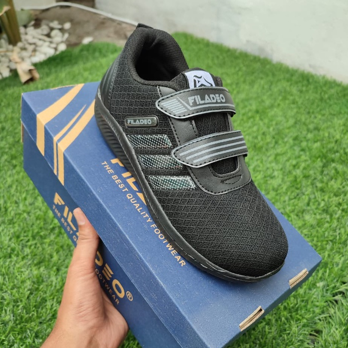 Sepatu Sekolah Anak TK SD Warna Hitam/sepatu hitam