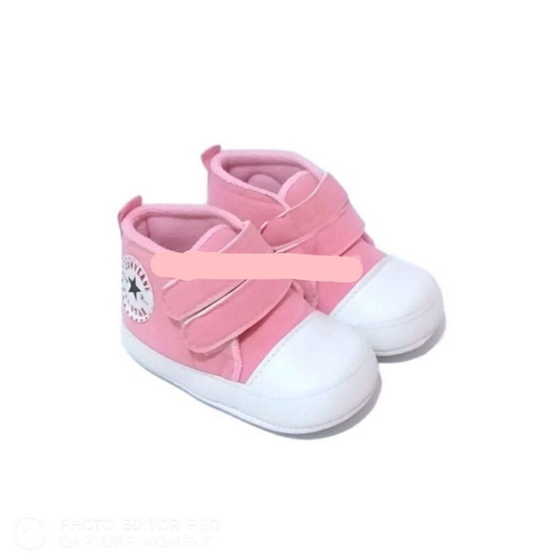 Sepatu Baby Prewalker CNVRS Tanpa Tali