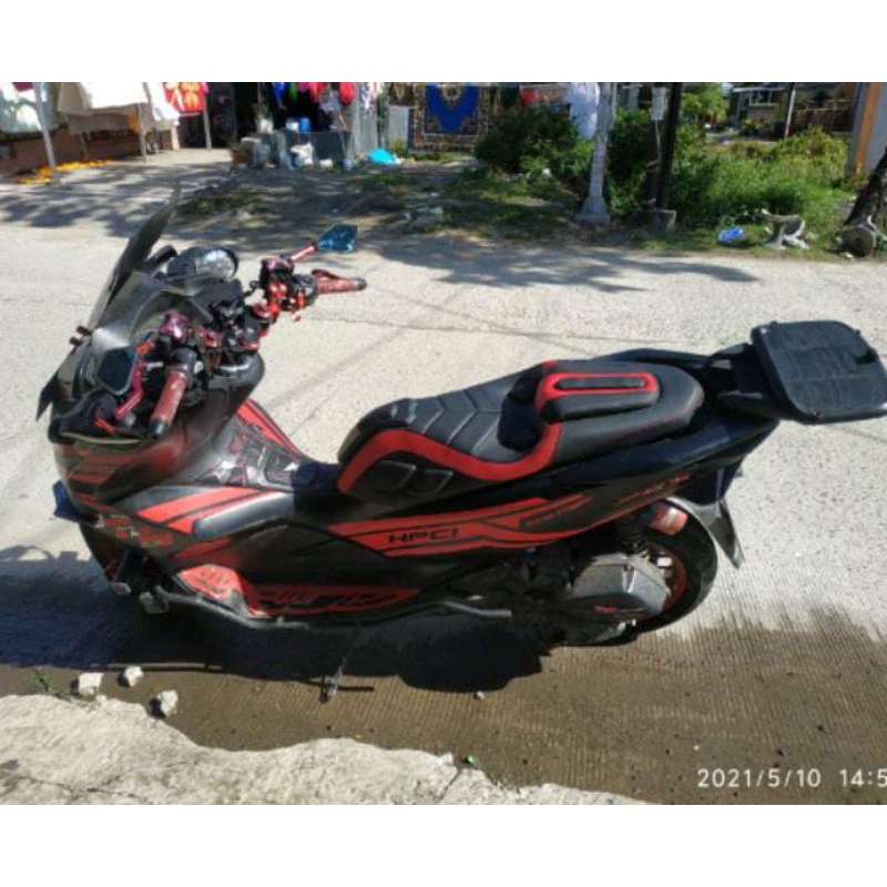 Cover Kulit Jok Pcx Variasi Hitam Merah Pcx 150 Terbaru 160