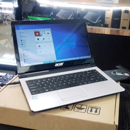 PROMO LEPTOP laptop second Bekas Acer Z476 core i3 gen7 ram 8gb 8 GB RAM8 HDD 1TB 14 inc murah zoom siap pakai generasi baru TERMURAH