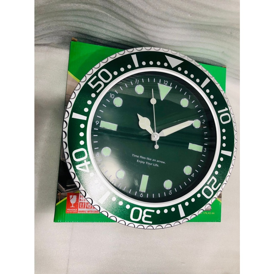 Jam dinding Himawari Glow In The Dark