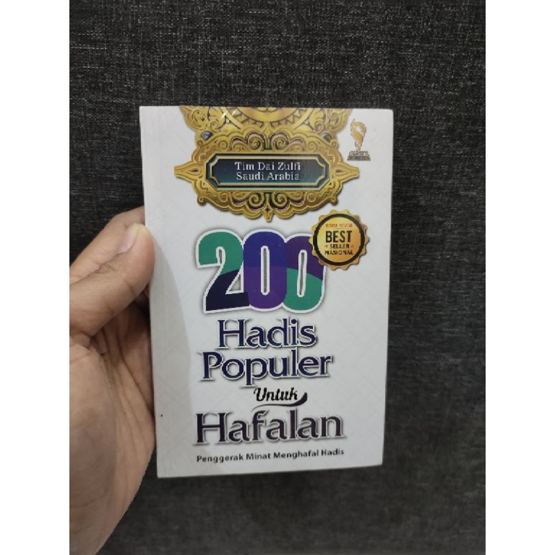 

Buku 200 Hadis Populer untuk Hafalan