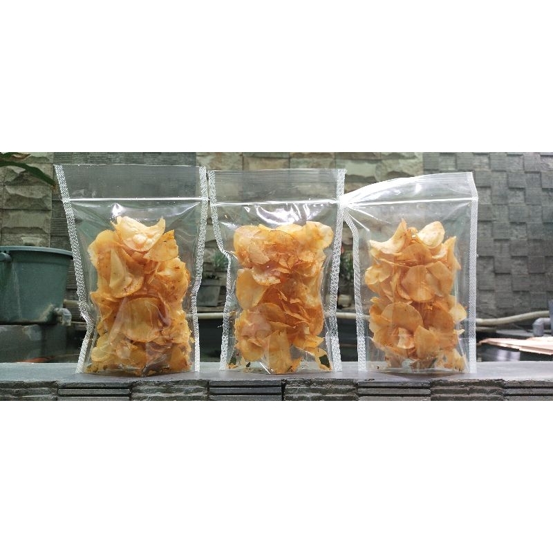 

Keripik singkong Pedas