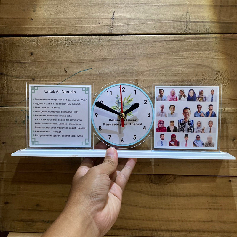 

Hadiah Perpisahan Untuk Teman Kerja Bonus Box dan Pita