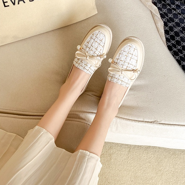 SEPATU WANITA LOAFERS '' OOTD '' DOCMART STYLE KOREA PREMIUM 032