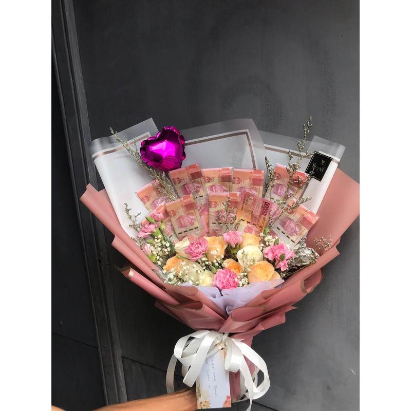 buket uang dan bunga money bouquet bandung murah buket uang wisuda custom