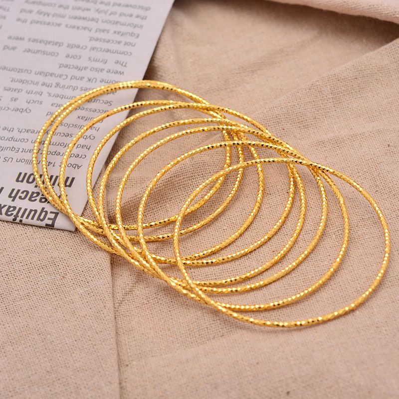 Gelang Keroncong Wanita Titanium Lapis Emas Aksesoris Fashion
