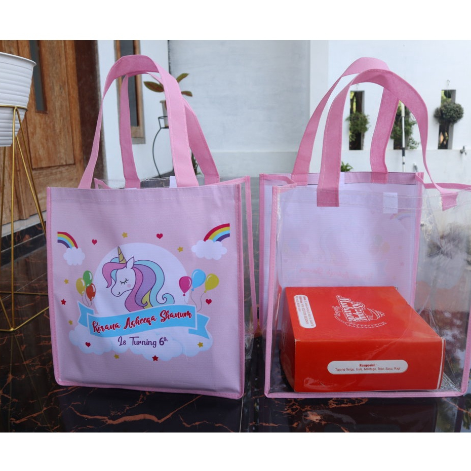 

Tas Ulang Tahun Mika Muat Nasi Kotak