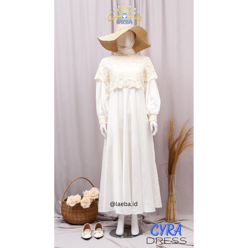 LAEBA : Gamis/ Gaun/ Dress Putih/ White Dress/ Gamis Umroh/ Fashion Wanita/ Gamis Pesta/ Gaun Lamara