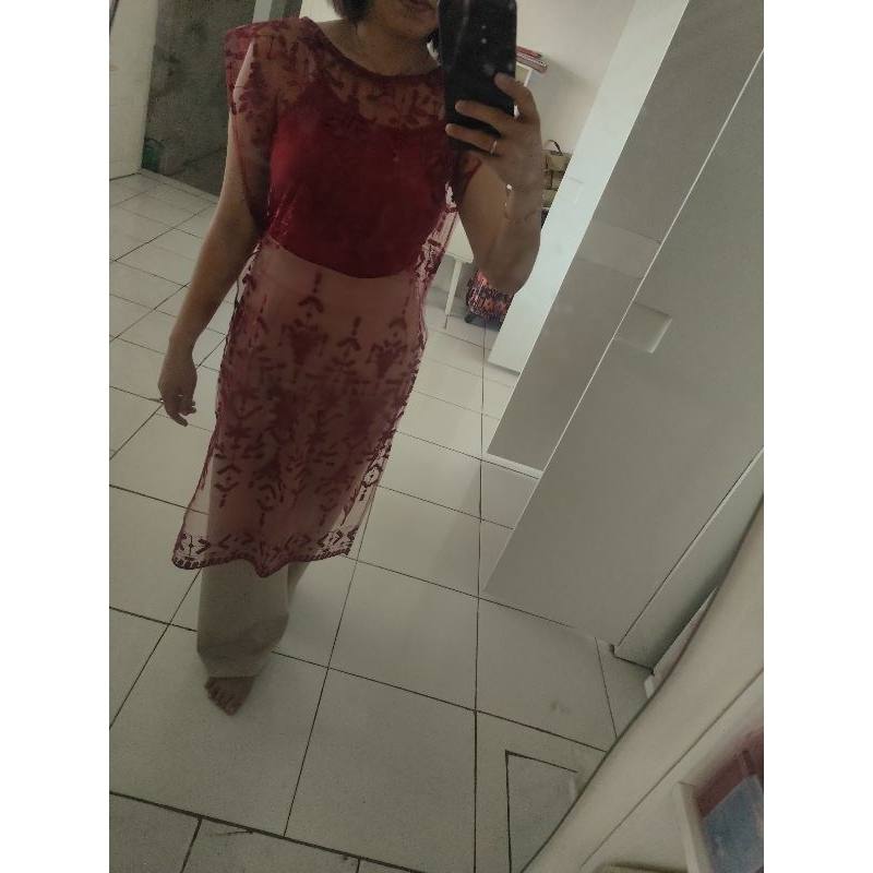 Outer Vest Tile Maroon