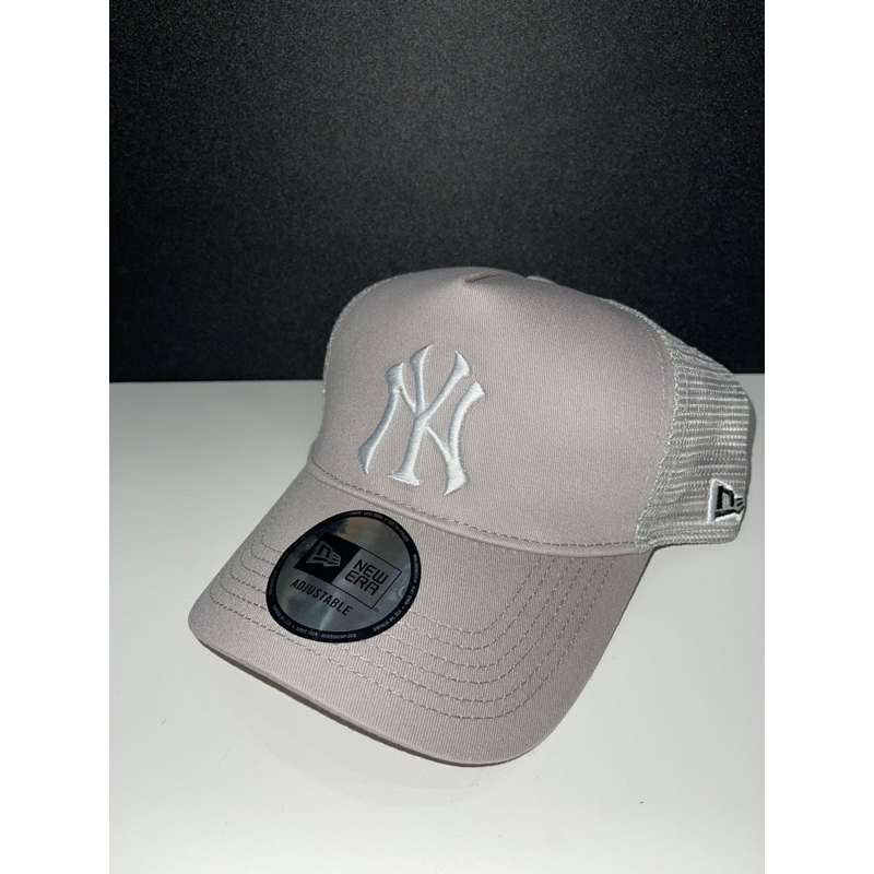 TOPI MLB NY ABU LOGO PUTIH JARING