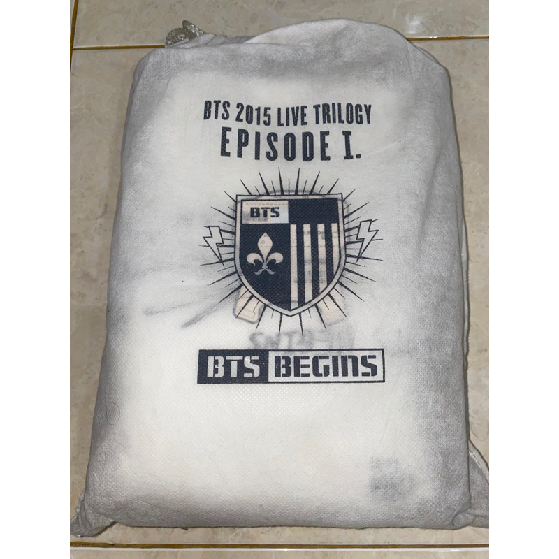 RARE BIG TOWEL JAPAN 2015 MERCH SIGNATURE MEMBER