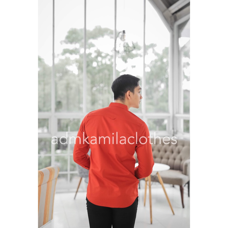 Kemeja pria cowok polos slimfit kasual basic HeM lengan panjang merah bata