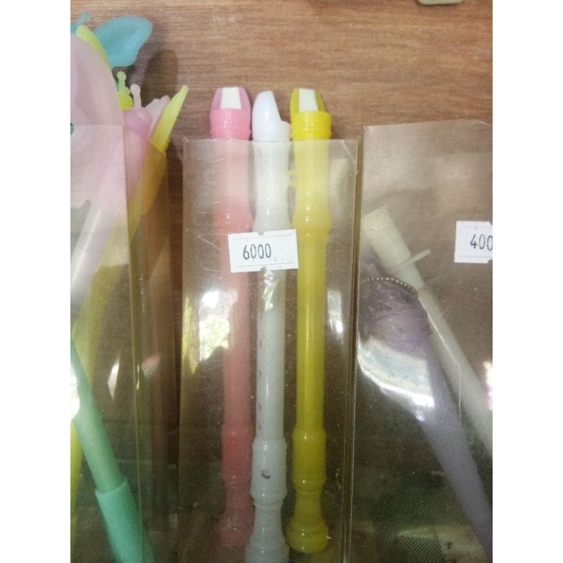 

Pena seruling bisa bunyi