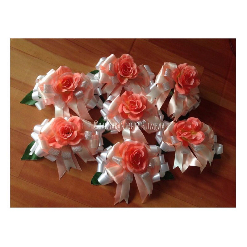 BUNGA RANGKAI BUNGA HIASAN BOX HANTARAN SESERAHAN