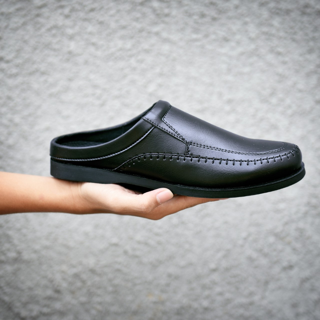 RIONZ MARCO- Sepatu Kulit PU Asli Casual Santai Slip On Pria Mules Slop Tutong Bustong Cowok Dewasa Semi Formal Pria Kantor Pesta Kondangan Gereja Original Murah Trendy Terbaru Terlaris