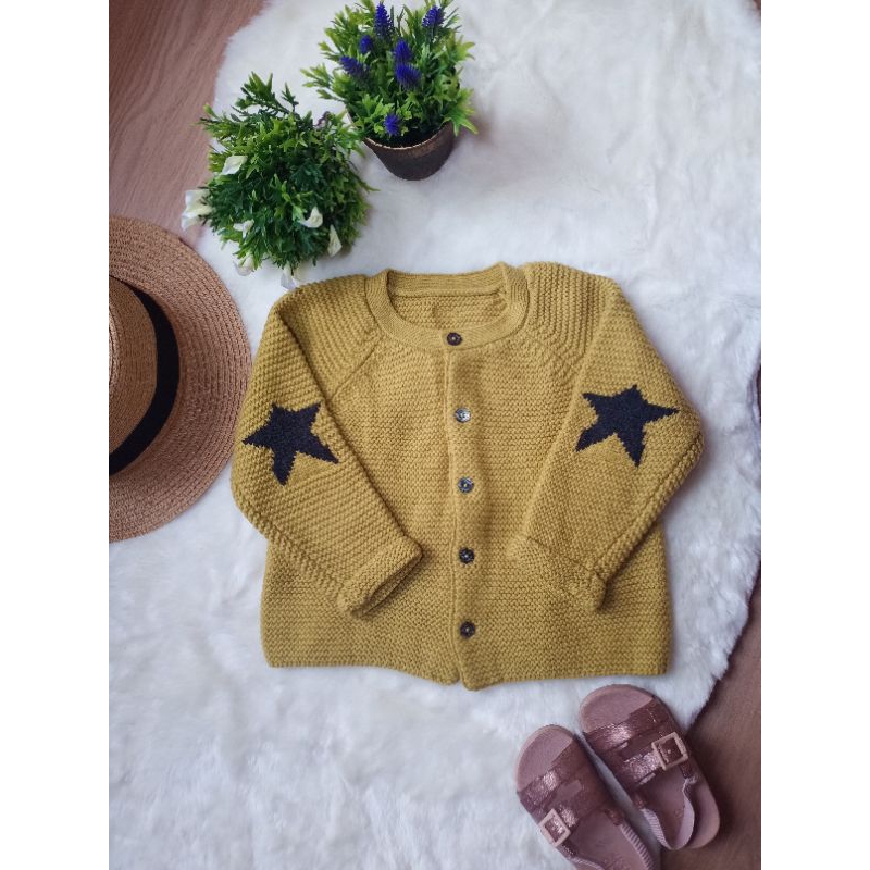 prelived sweater/cardigan/kardigan anak minkmui usia 2-3 tahun