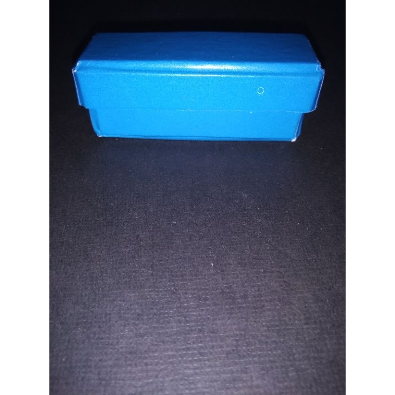 

Kotak kado