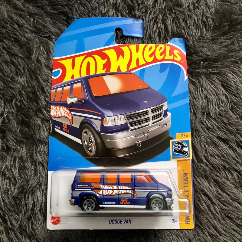 Hot Wheels 1986 Toyota Van, Dodge Van Ungu, Dodge Van Biru