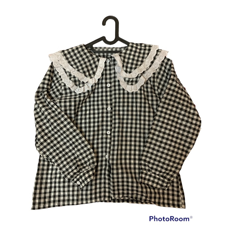 korean blouse kotak hitam putih