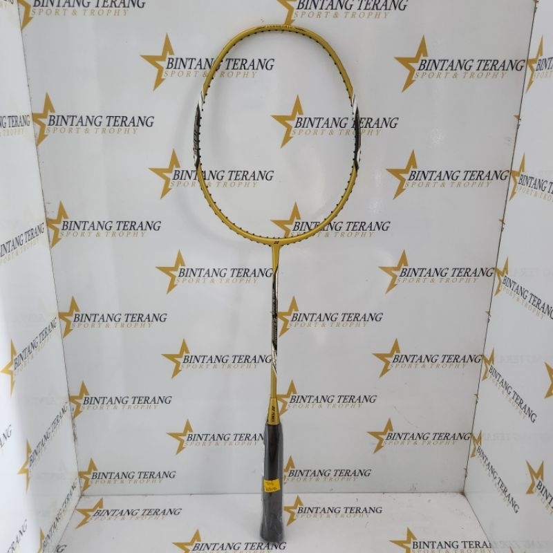 Yonex arc saber 71 light