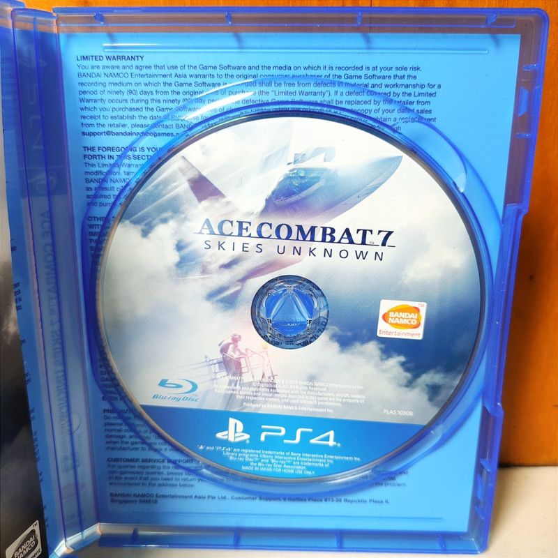 Kaset PS4 Ace Combat 7 Ace Combat 7 Skies Unknown Pesawat Playstation PS 4 5 CD BD Game Games Acecombat 7 Mainan Gim Petualangan perang pesawat jet tempur original ori asli acecombat 7 combat7 vii sky ps4 ps5 vr reg 3 region asia