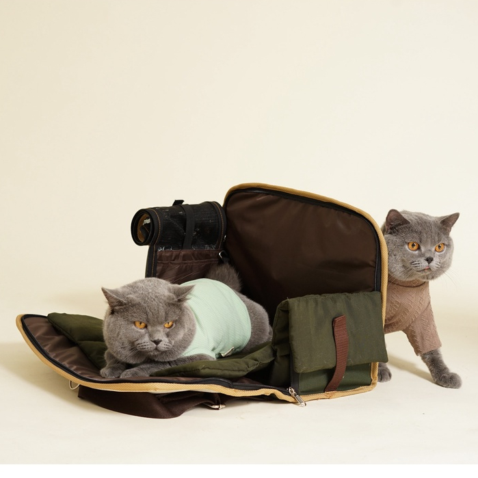 Pawlovin - Tas Kucing dan Tas Anjing Go Anywhere Pet Carrier / Pet Cargo