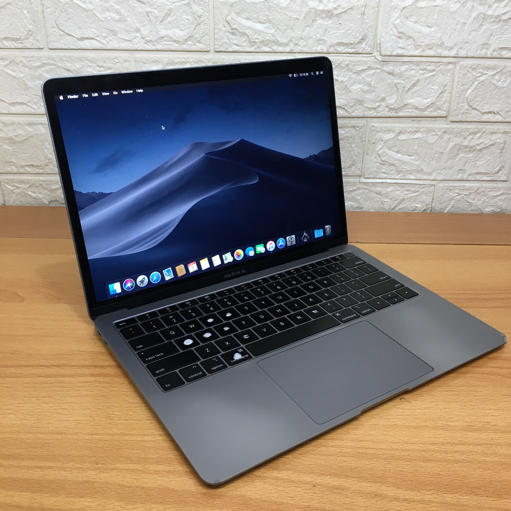 MacBook Air 2018 Retina Intel Core i5 RAM 8GB SSD 256GB 13.3 Inch