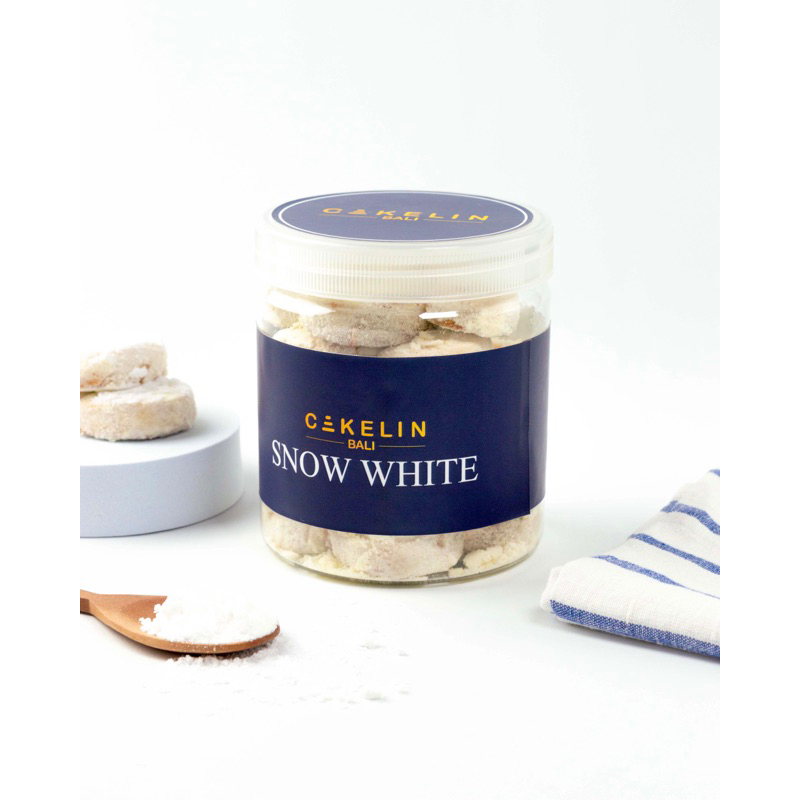 

Snow White Cookies