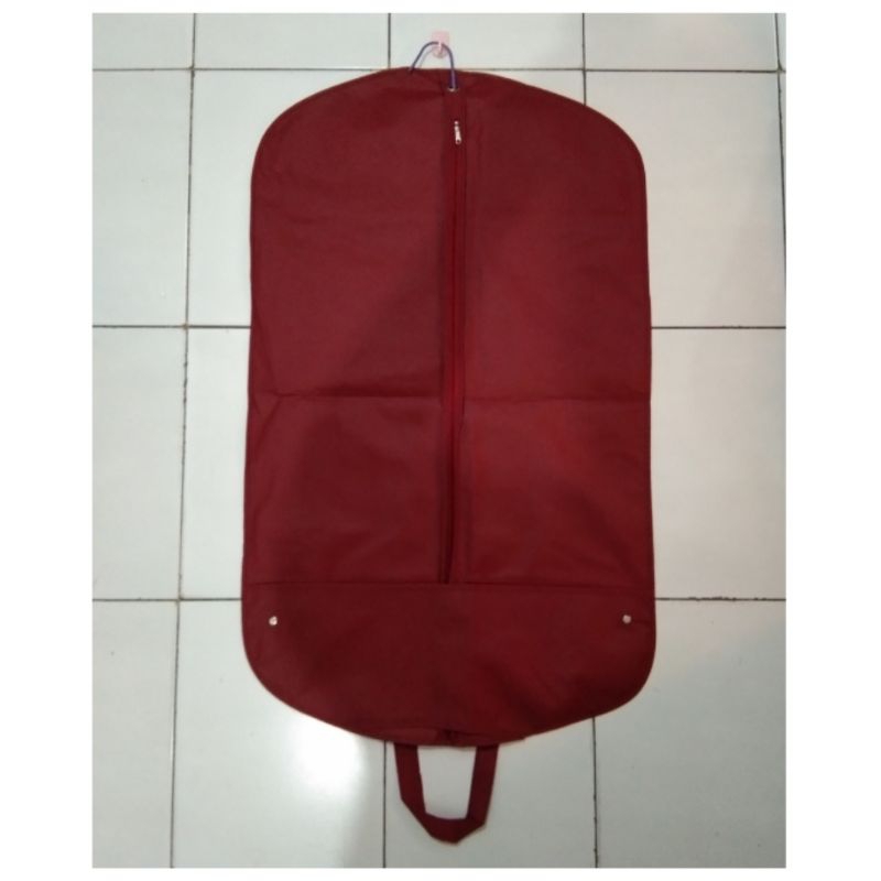 cover jas pelindung jas sarung jas merah maroon