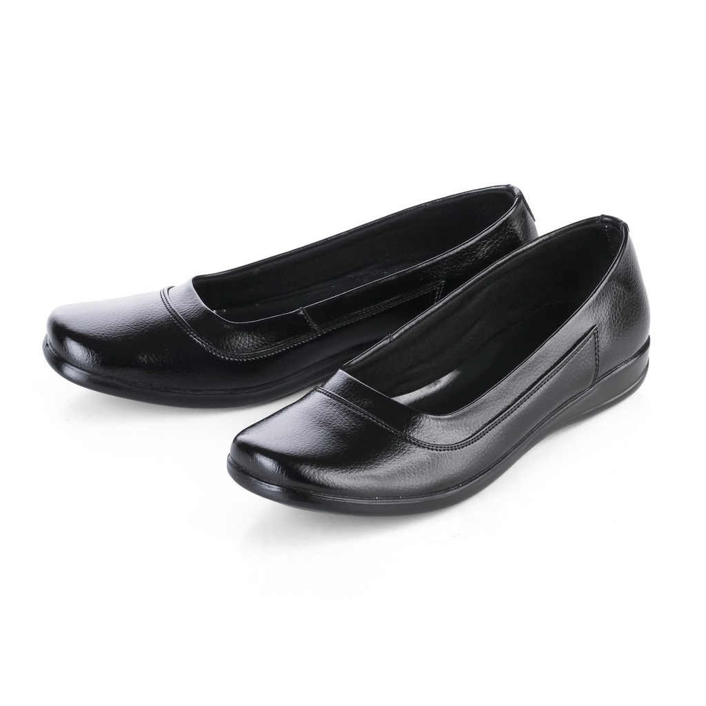Sepatu Pantofel Kasual Kerja Wanita kulit hitam hak 3 cm