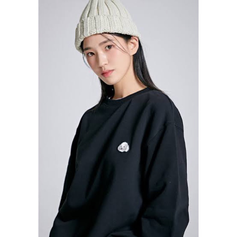 SPAO X VIVI OFFICIAL SWEATER BLACK