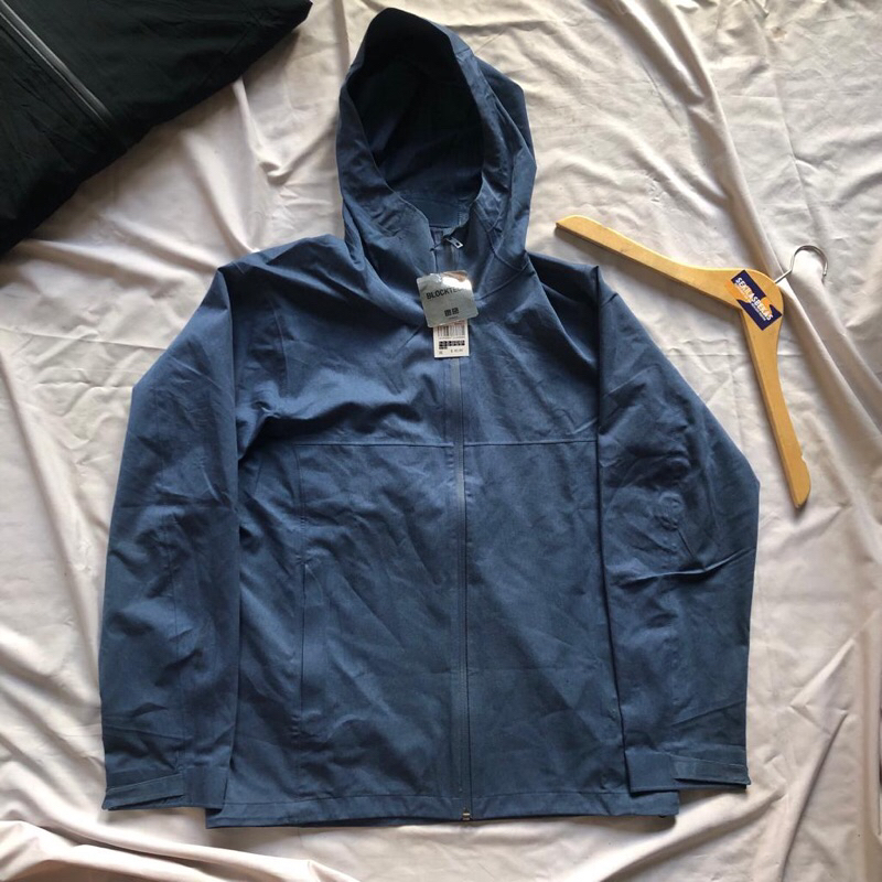 Jaket Uniqlo Blocktech BNWT