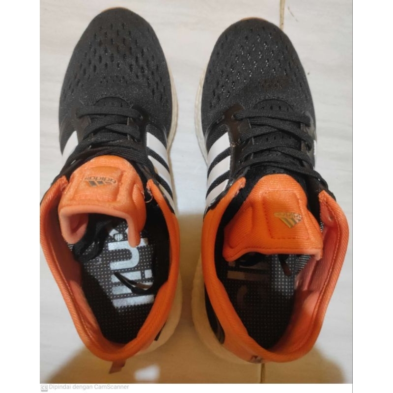 Adidas rocket boost wanita size 36.25 secend 90%