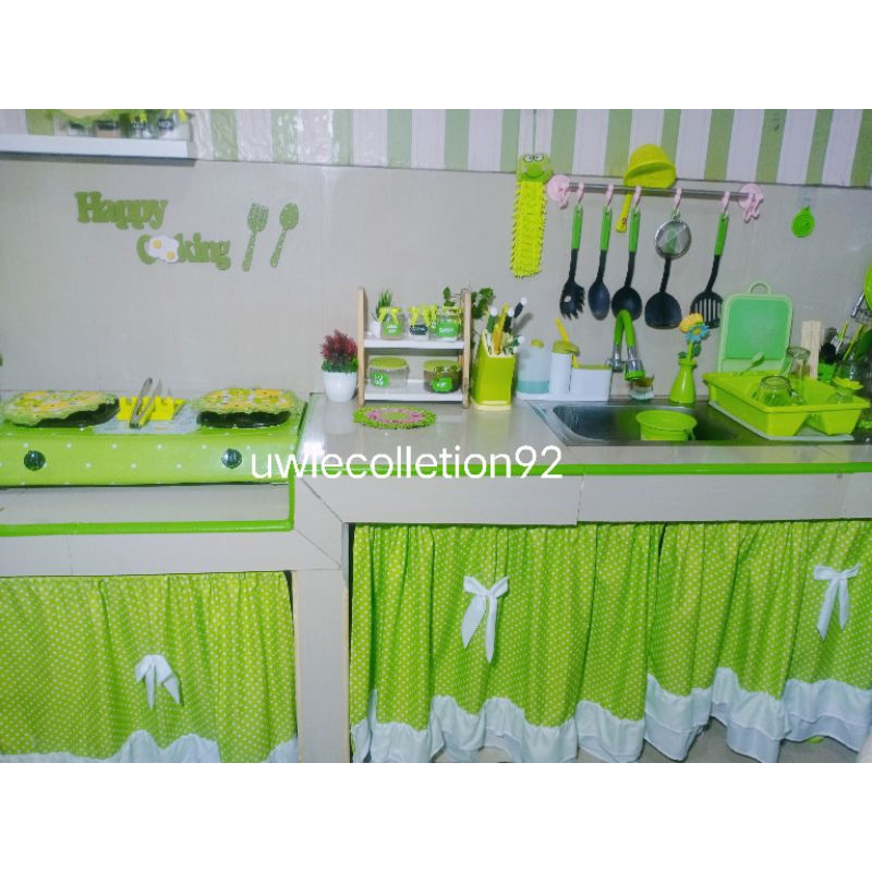 Gorden Kolong Dapur Motif Polkadot