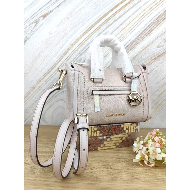 Michael Kors Carine XS XBody Powder Blush