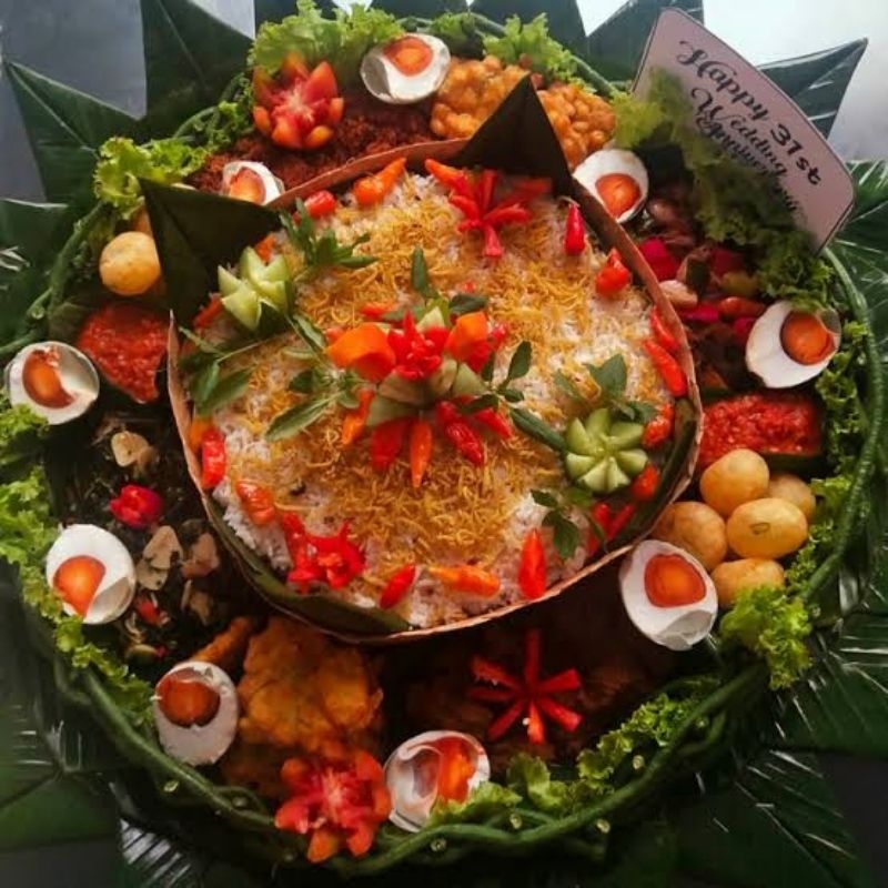 

Tumpeng Nasi Liwet 5 Porsi Halal Termurah