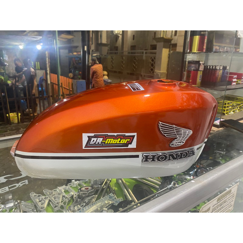 Tangki CB Gelatik Tangki bensin CB Tangki pres Cat dilan tangki set emblem