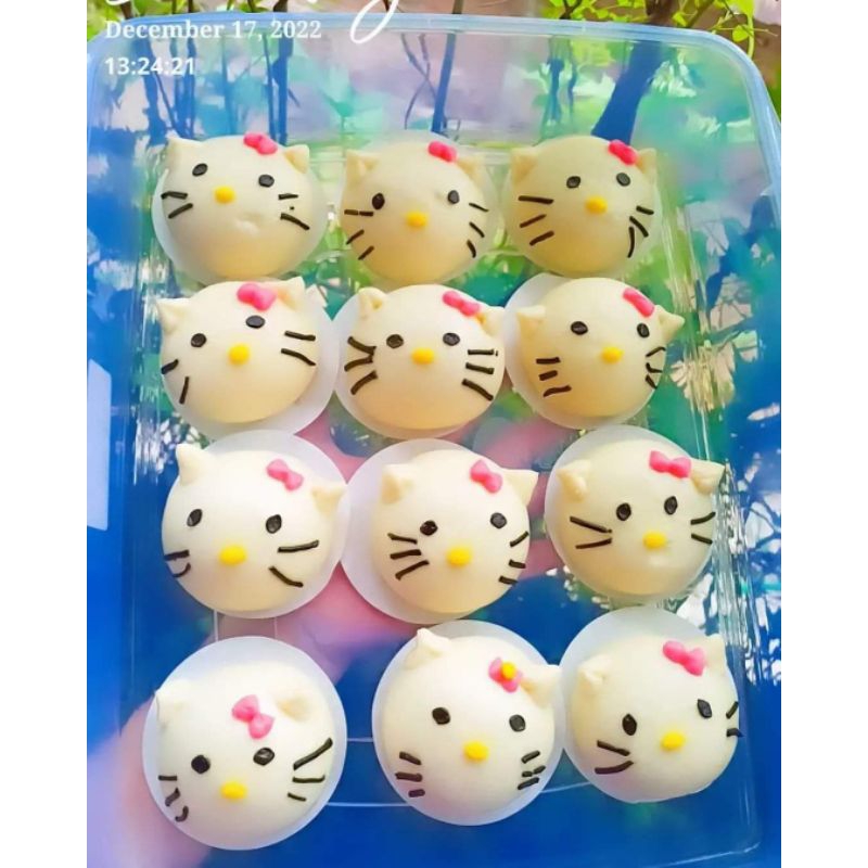 

bakpao karakter hello kitty