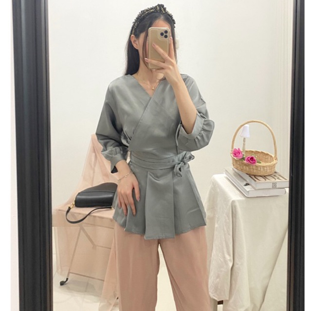 [SATIN] ADELIA Blouse Satin / Kimono Blouse Korea Satin 208-A