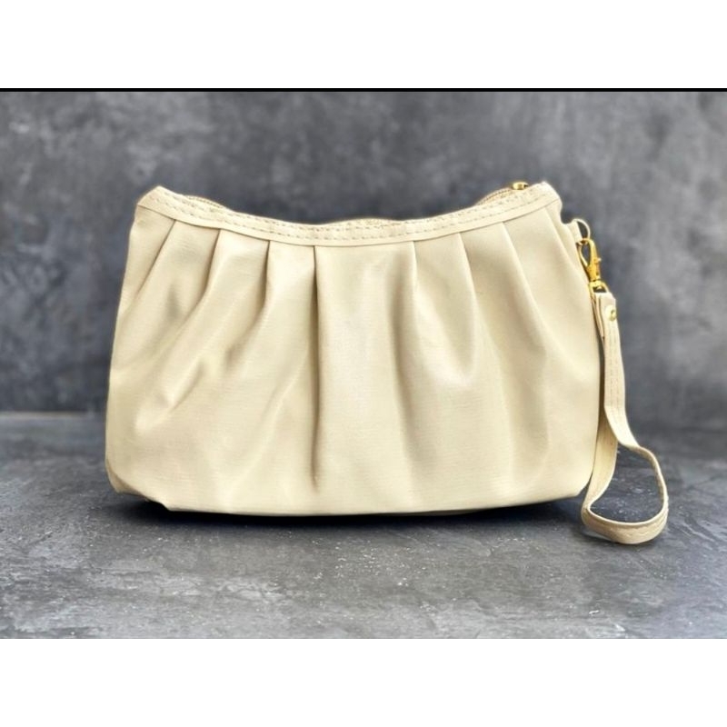 Pouch Tas Kosmetik Kerut 19 x 14