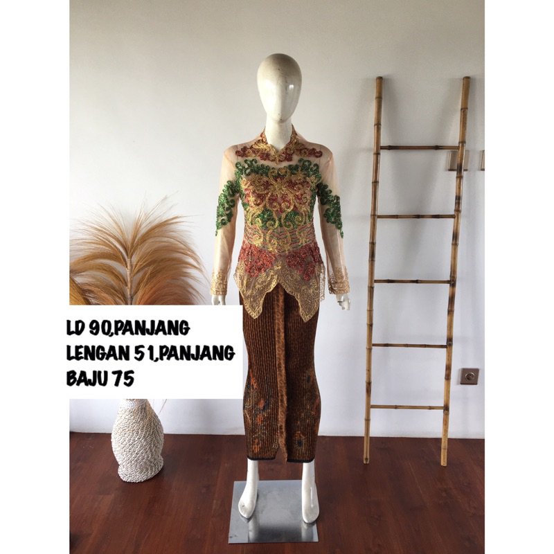 kebaya emas/kebaya atasan emas