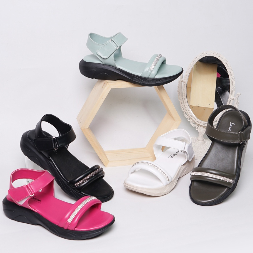 SARASARA YUK - MAYA Sepatu Sandal Wanita Size 36 - 40 Sendal Wedges Sara Model Blink Tali Strap Belakang Hak Tinggi Sole 4cm Sandal Gunung Velcro 37 38 39 Warna Hitam Putih Black Belleza Kekinian Premium Terbaru Shoes Ori Original Mall Official Store